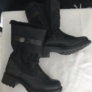 London Fog black winter boots